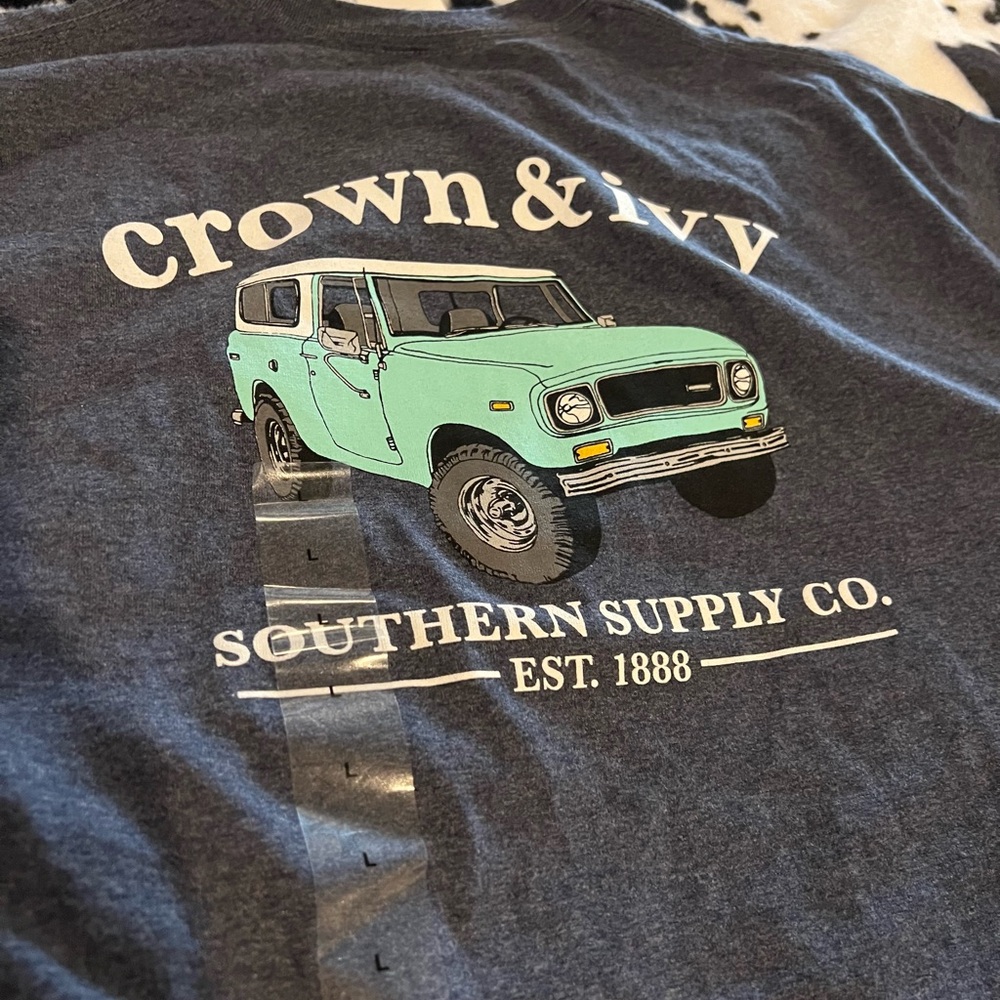 Crown & Ivy Navy Heather Tee